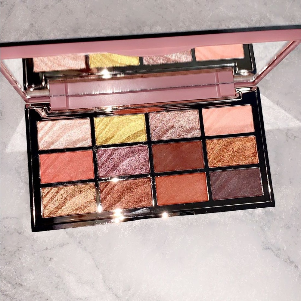 Ciaté London The Velvet Palette
